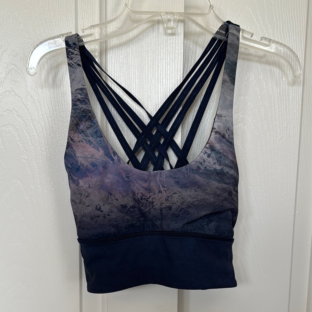 Lululemon Women's Strappy Sports Bra